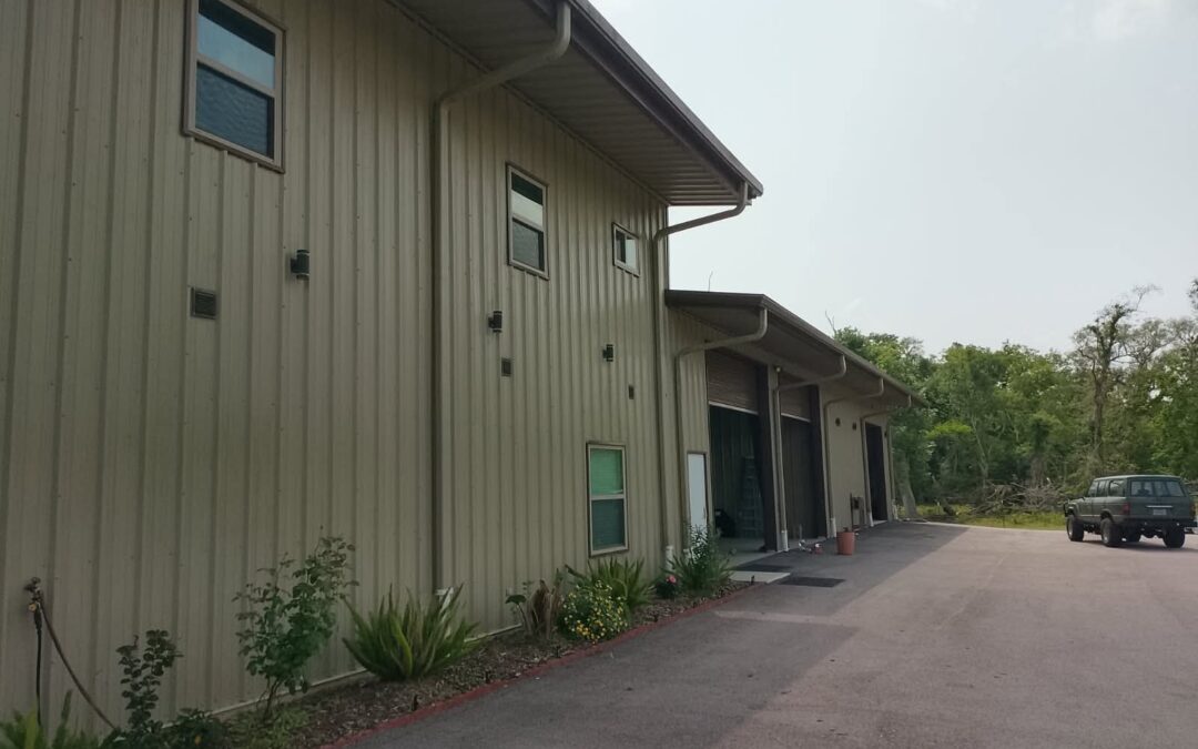 Off‑Market Event Venue + 33 Acres — Angleton TX, 77515